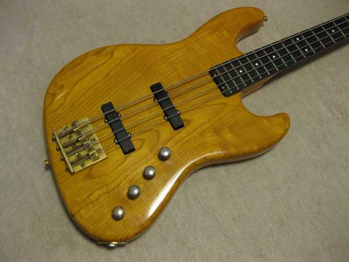 Blade Levinson MIJ Jazz Bass
